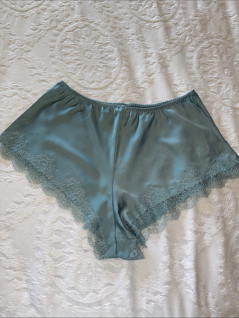 Victoria Secret Silky Lace-Trim Sleep Shorts in Teal BNWOT M